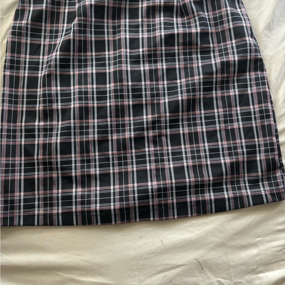 Soho Apparel Black and Pink Plaid Pencil Skirt